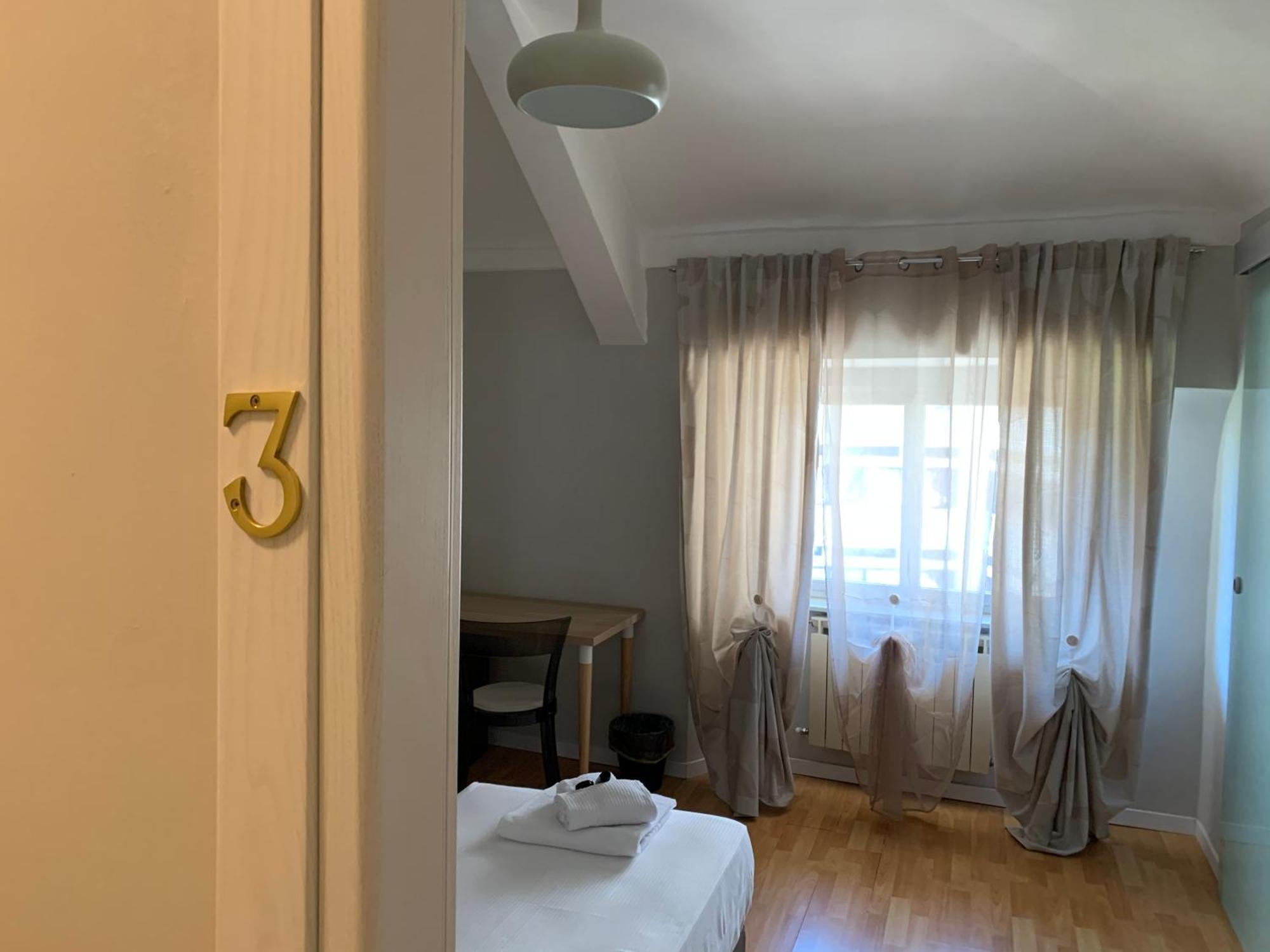 Domus Fieschi Rooms Генуя Экстерьер фото