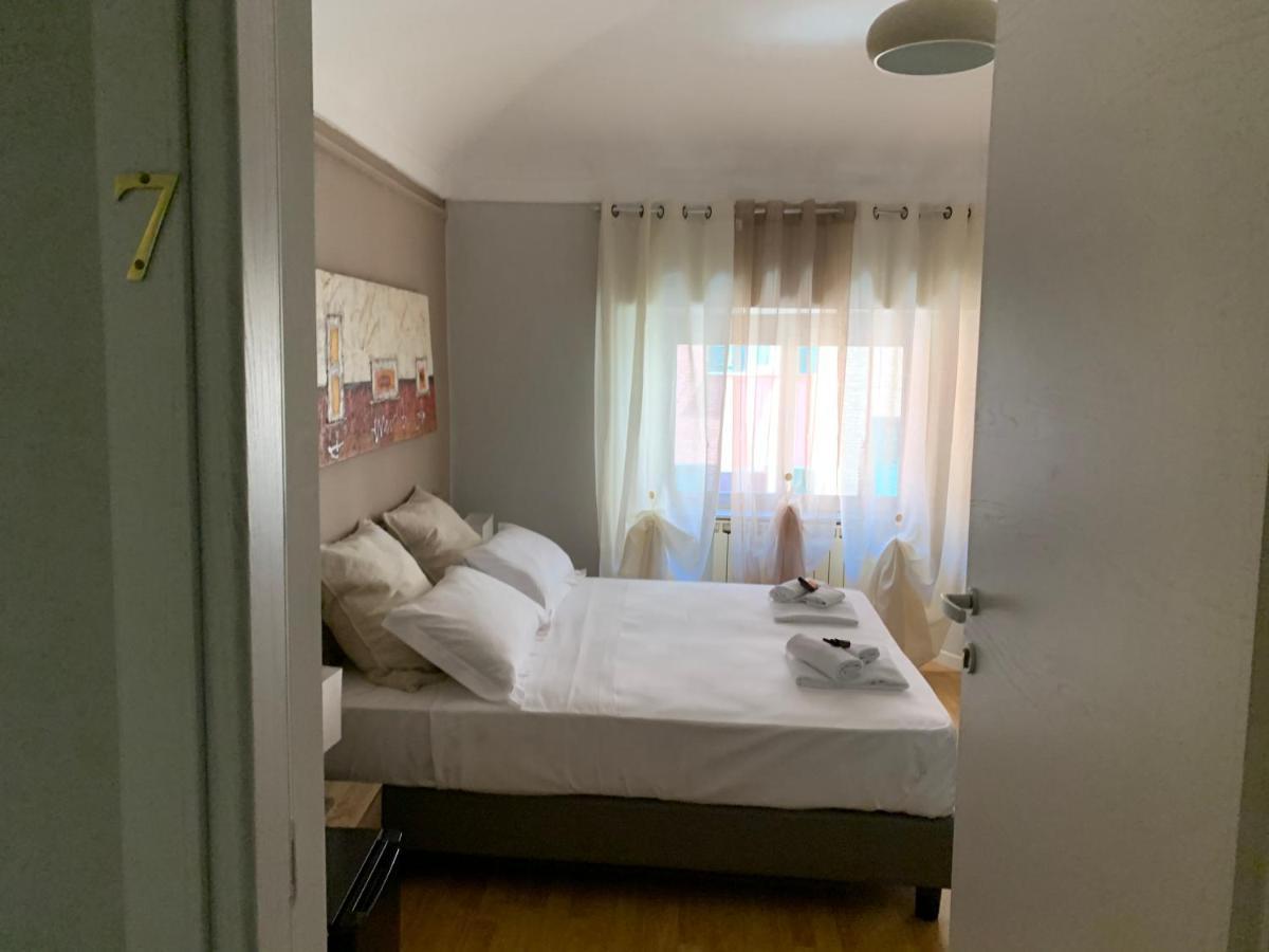 Domus Fieschi Rooms Генуя Экстерьер фото