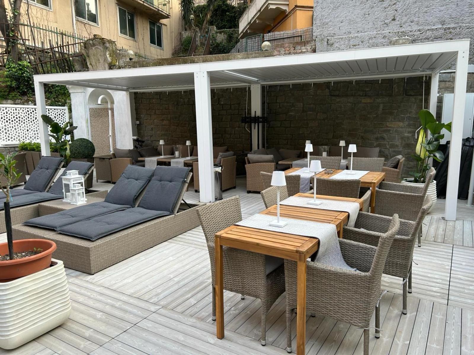 Domus Fieschi Rooms Генуя Экстерьер фото
